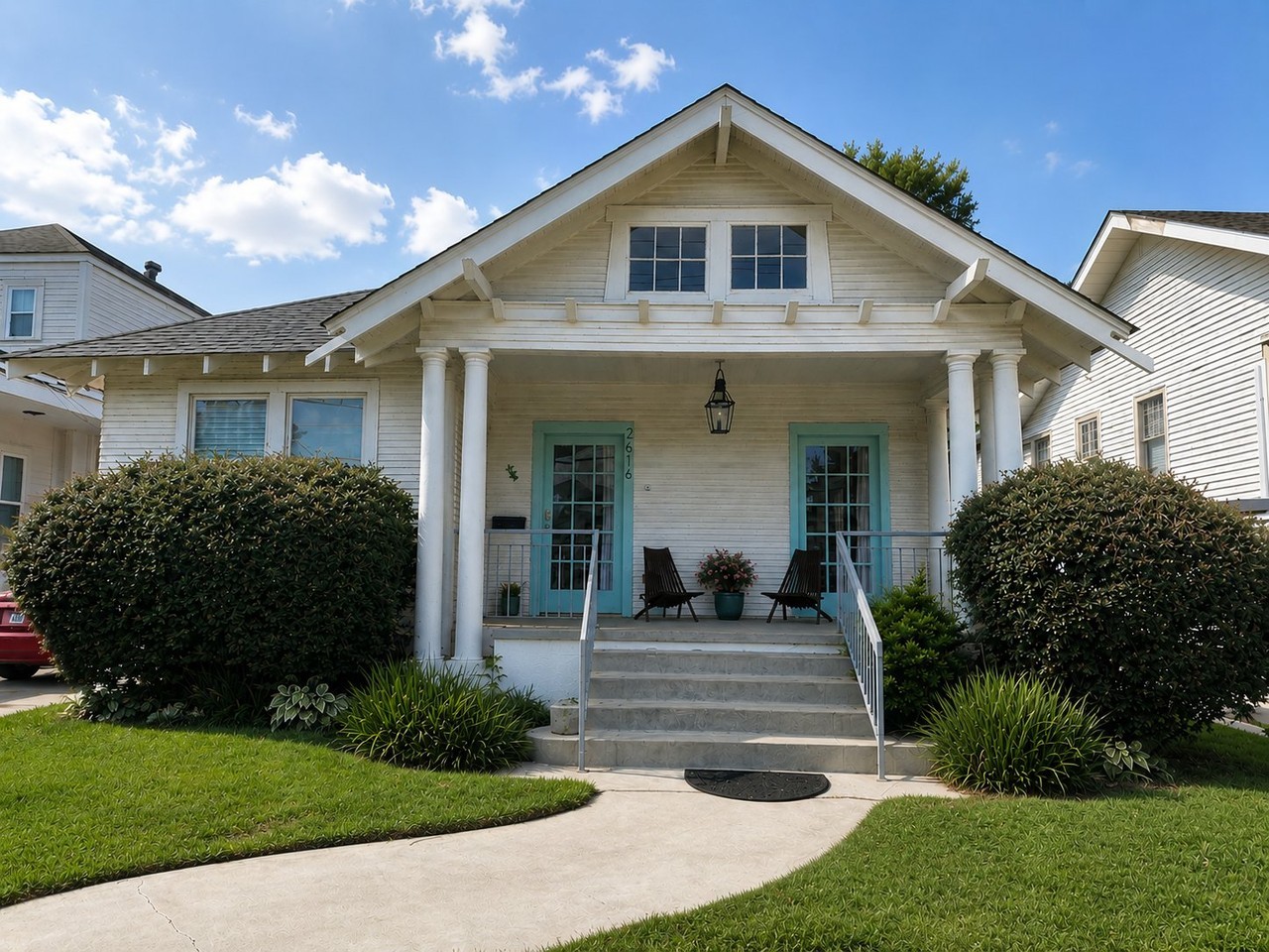 2616 Robert St