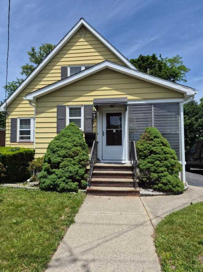 70 E 6th St #WHOLE
