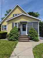 featured image of 70 E 6th St #WHOLE