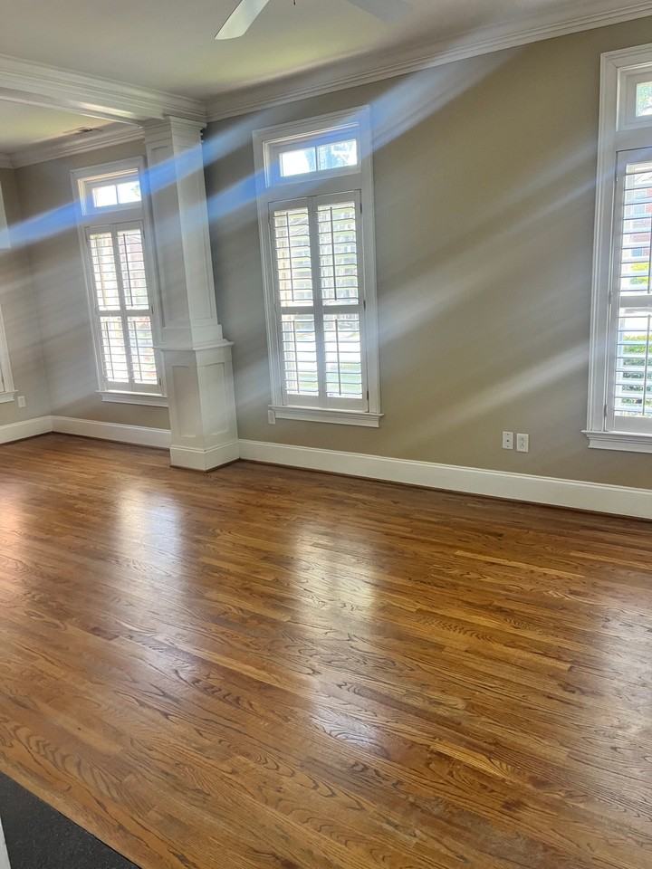 202 Butler Ave - Photo 4 of 16