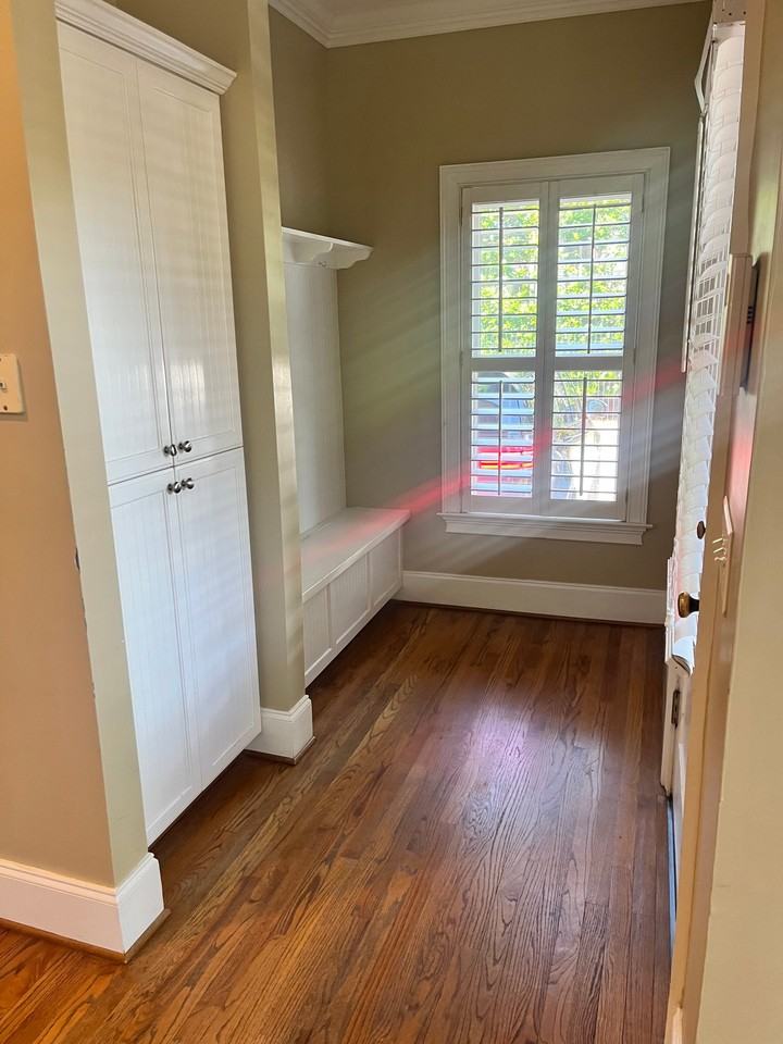 202 Butler Ave - Photo 6 of 16
