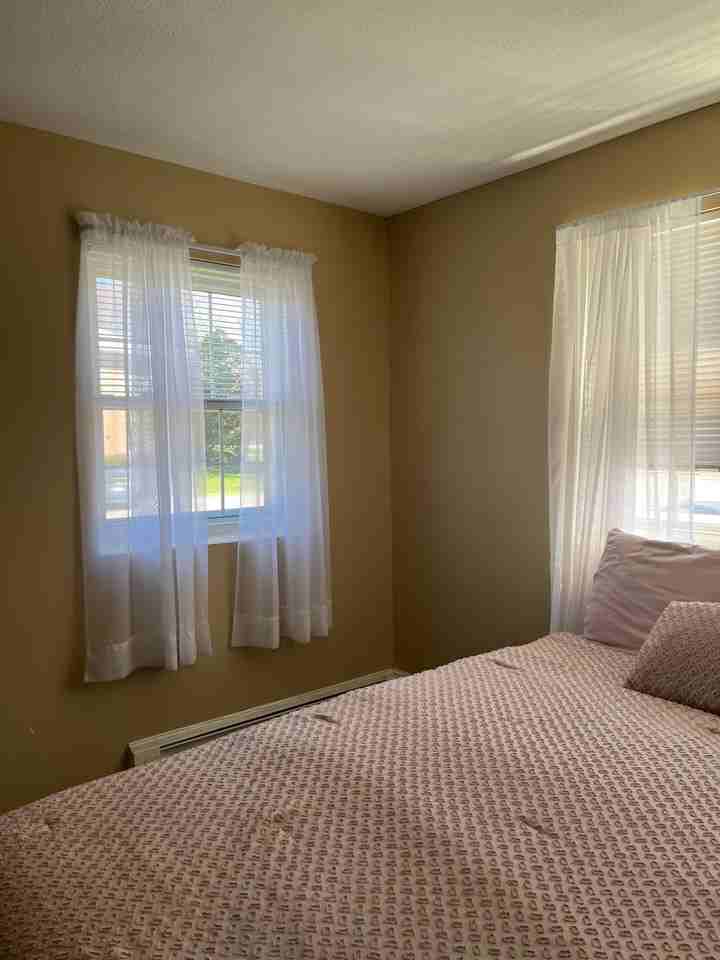 25 Farrwood Ave #4 - Photo 2 of 9