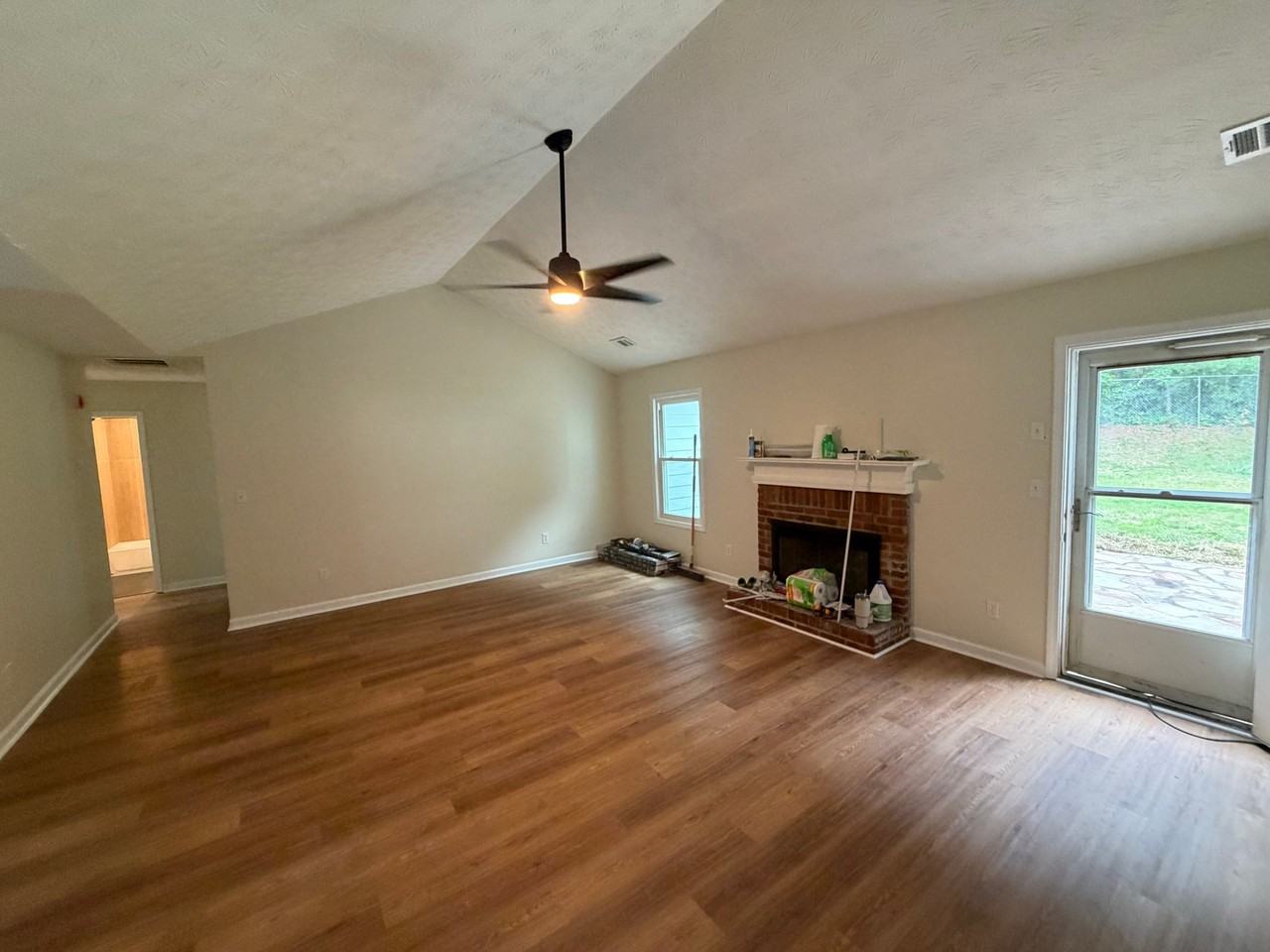 2694 Palm Creek Ct - Photo 4 of 9