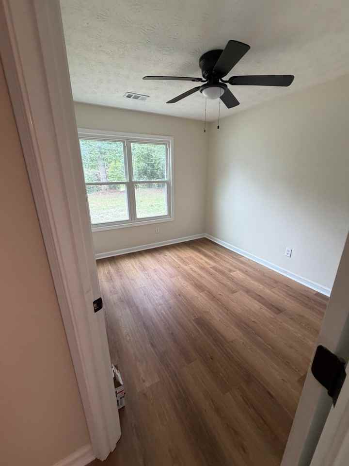 2694 Palm Creek Ct - Photo 7 of 9