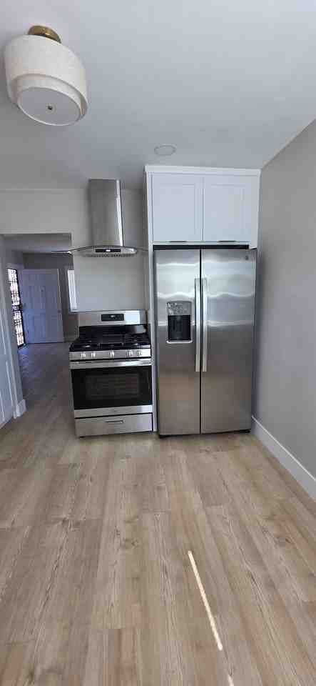 14603 S Orchard Ave - Photo 3 of 9