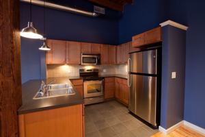 featured image of 425 N Prince St #302
