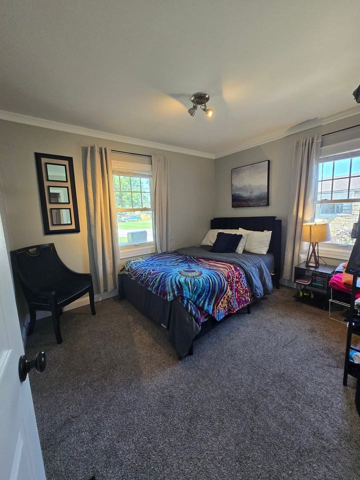 2857 S Capitol Ave - Photo 6 of 11