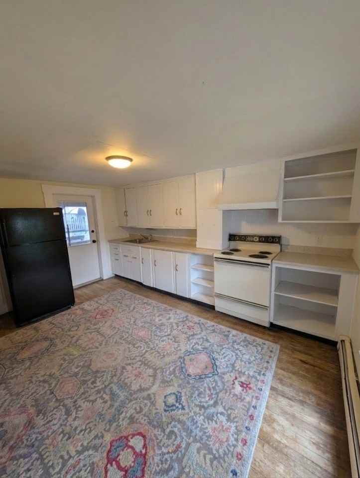 60 Elm St #4 - Photo 4 of 13