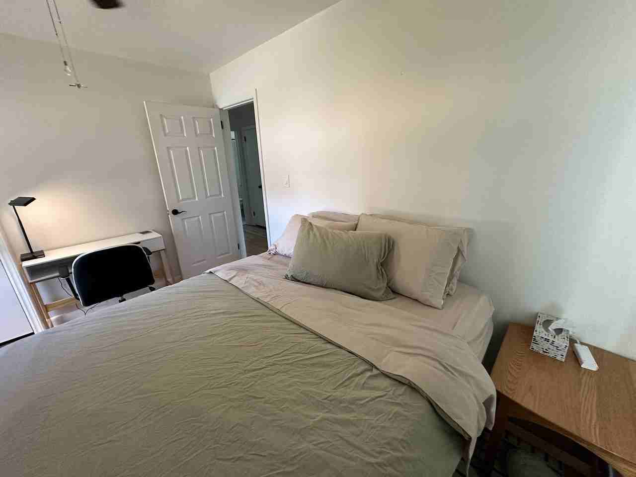 117 Marine Dr - Photo 3 of 11