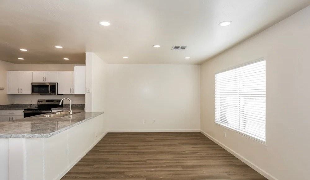 10611 Nash Pl - Photo 6 of 7