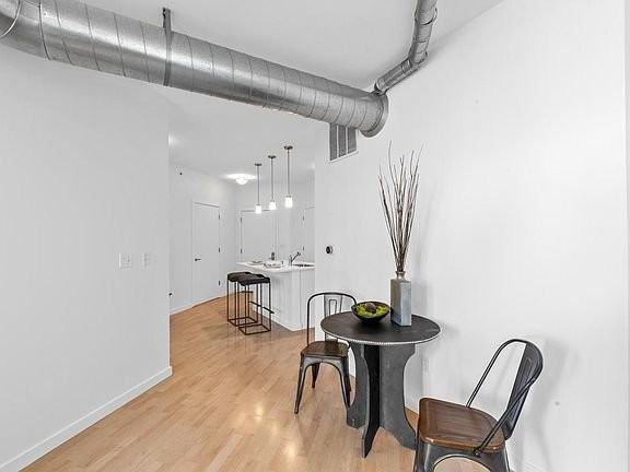1541 N Jefferson St #121 - Photo 7 of 17