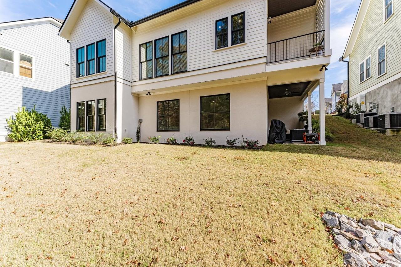 2051 Egret Cir - Photo 4 of 37
