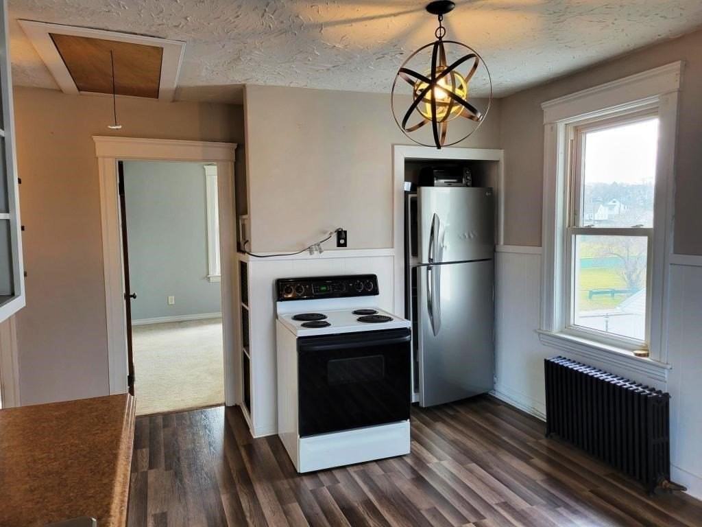 755 Franklin St #2 - Photo 3 of 17
