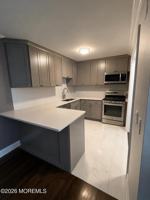 featured image of 915 Cricket Ln