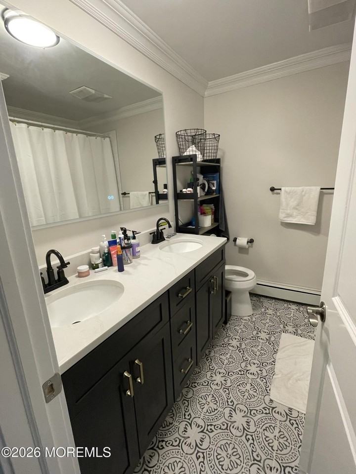 915 Cricket Ln - Photo 4 of 12