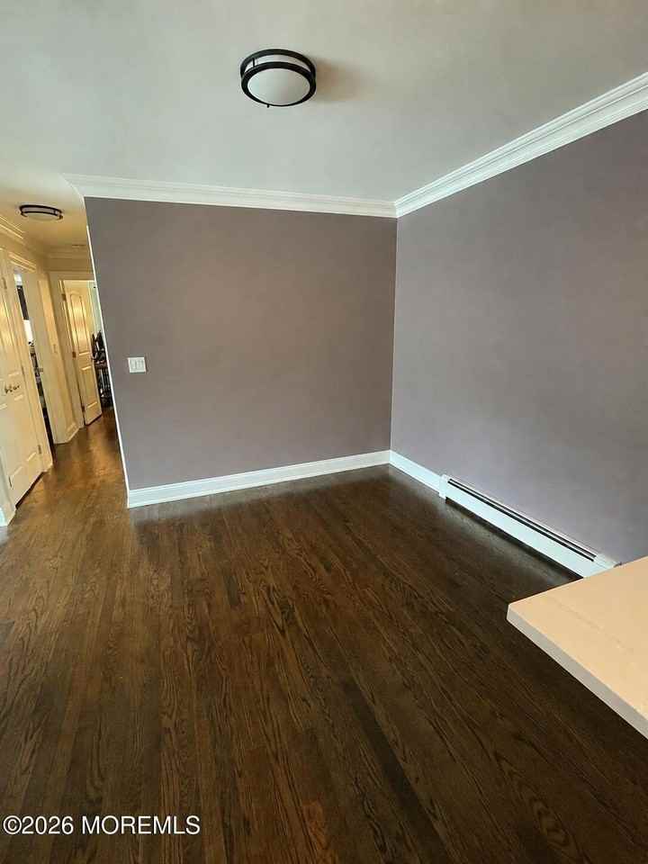 915 Cricket Ln - Photo 7 of 12