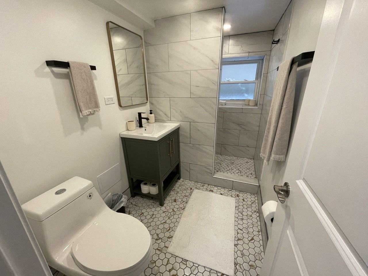 3116 N Damen Ave #G - Photo 7 of 21