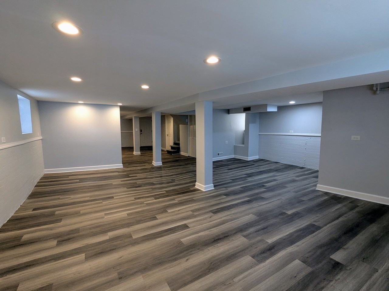 834 N Kolin Ave - Photo 5 of 30