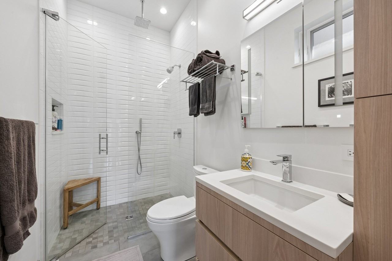 5945 N Magnolia Ave #101 - Photo 6 of 32