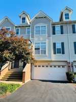 featured image of 415 N Commerce St