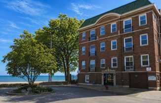 1055 W Pratt Blvd #2A - Photo 1 of 1
