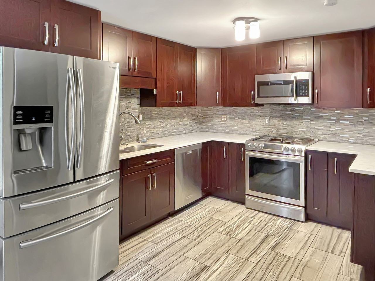 133 Arthur Ave - Photo 2 of 19