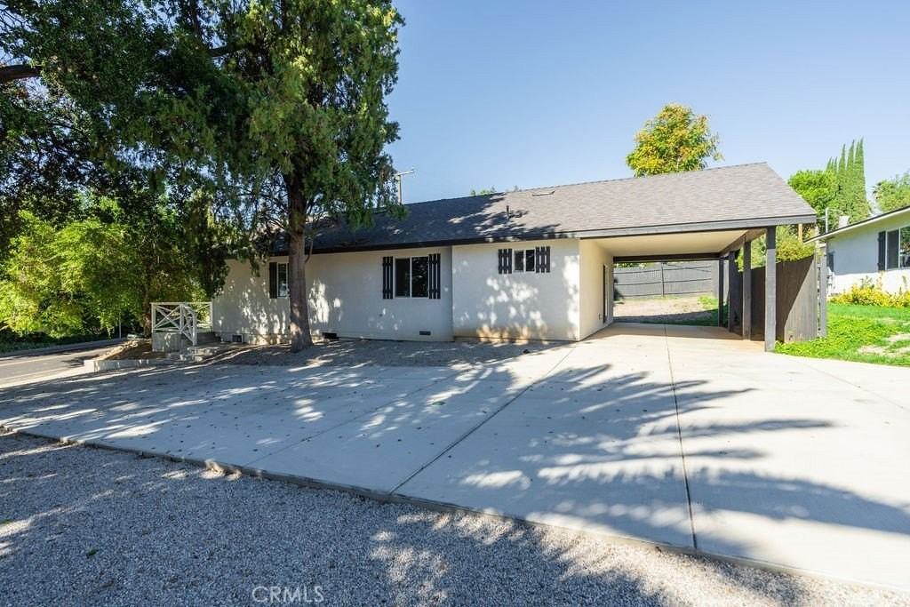 12257 Fremont St #1 - Photo 3 of 19