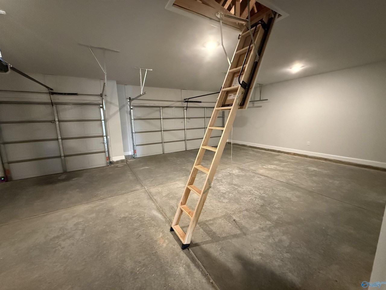 22651 Donahue Road - Photo 3 of 19