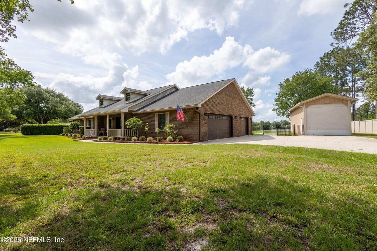 4610 Saddlehorn Trl - Photo 2 of 35