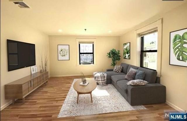 1822 Engle St #R18 - Photo 4 of 12