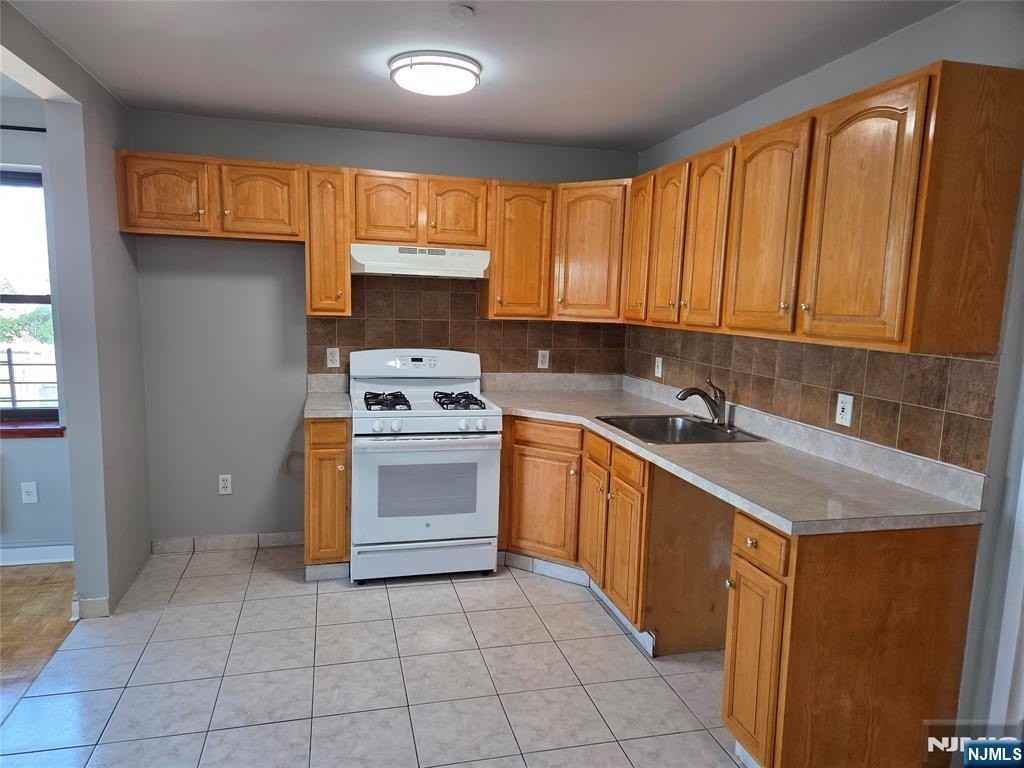 2401 Bergenline Ave - Photo 6 of 15