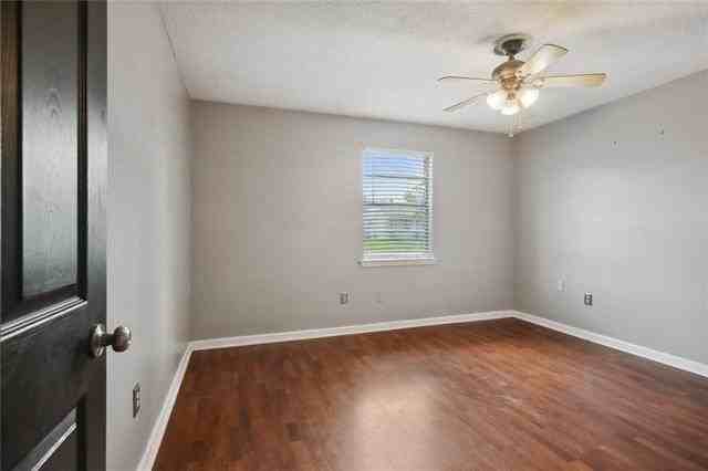 4029 14th St - Photo 6 of 15