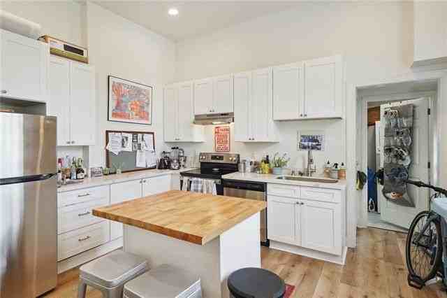 8302 Jeannette St #E - Photo 5 of 7