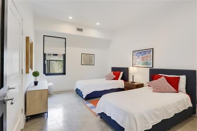 921 Race St #C - Photo 5 of 13