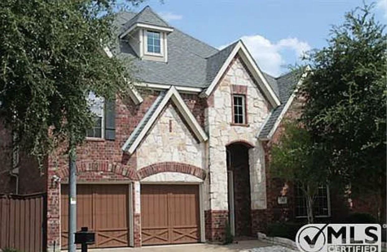 3264 Heatherbrook Ln - Photo 3 of 27