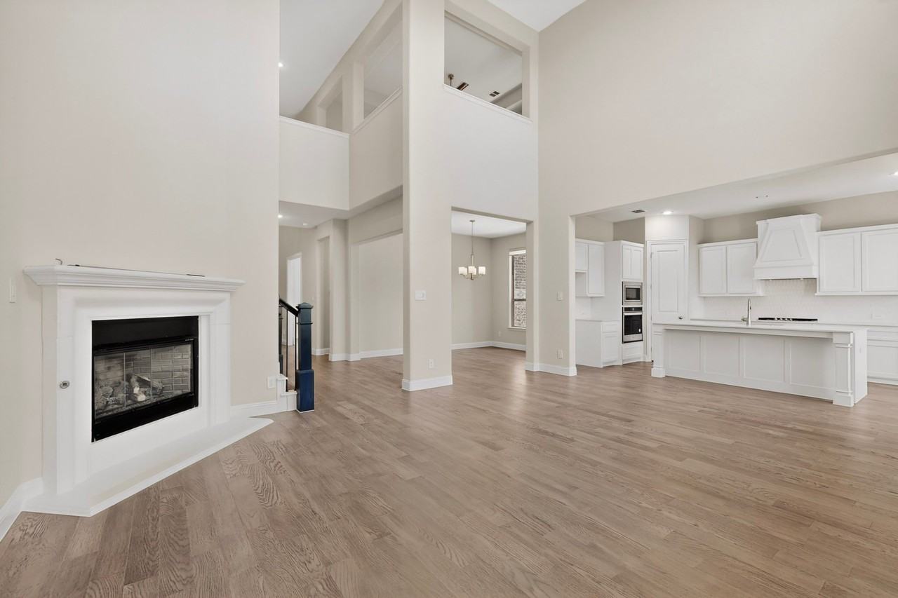3513 Ridgecross Dr - Photo 6 of 33