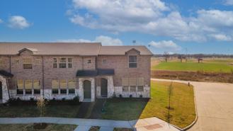 3201 Solana Cir - Photo 1 of 1