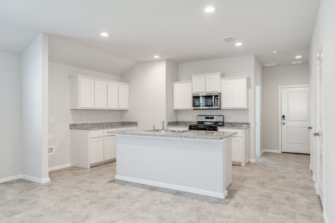 5812 Harvey Gap Ln - Photo 3 of 36