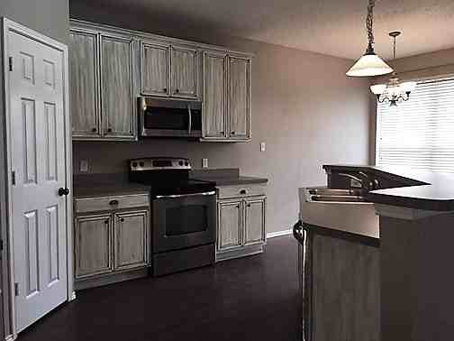 6304 Downeast Dr - Photo 5 of 10