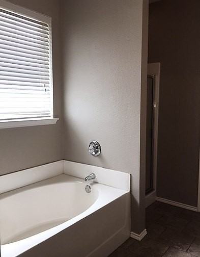 6304 Downeast Dr - Photo 6 of 10