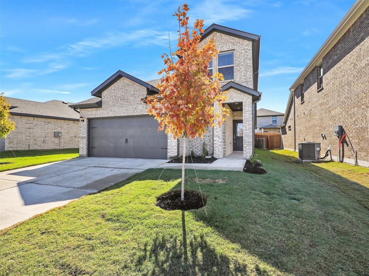 3225 Sedge Grass Dr - Photo 2 of 33