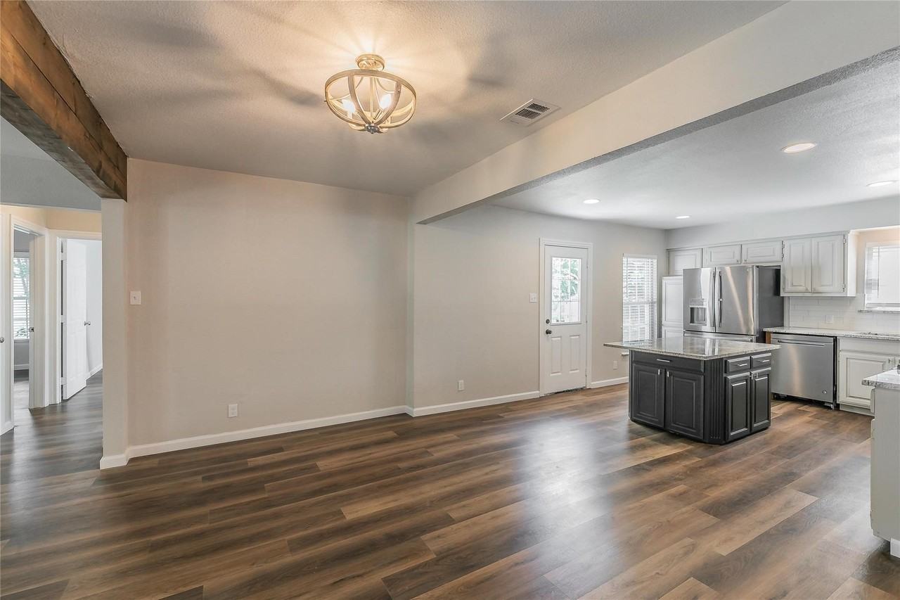 316 S 2nd St - Photo 5 of 27