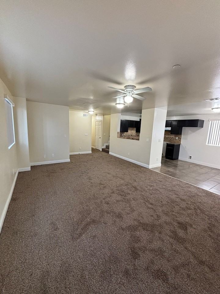 629 West 61st Street - Photo 2 of 18