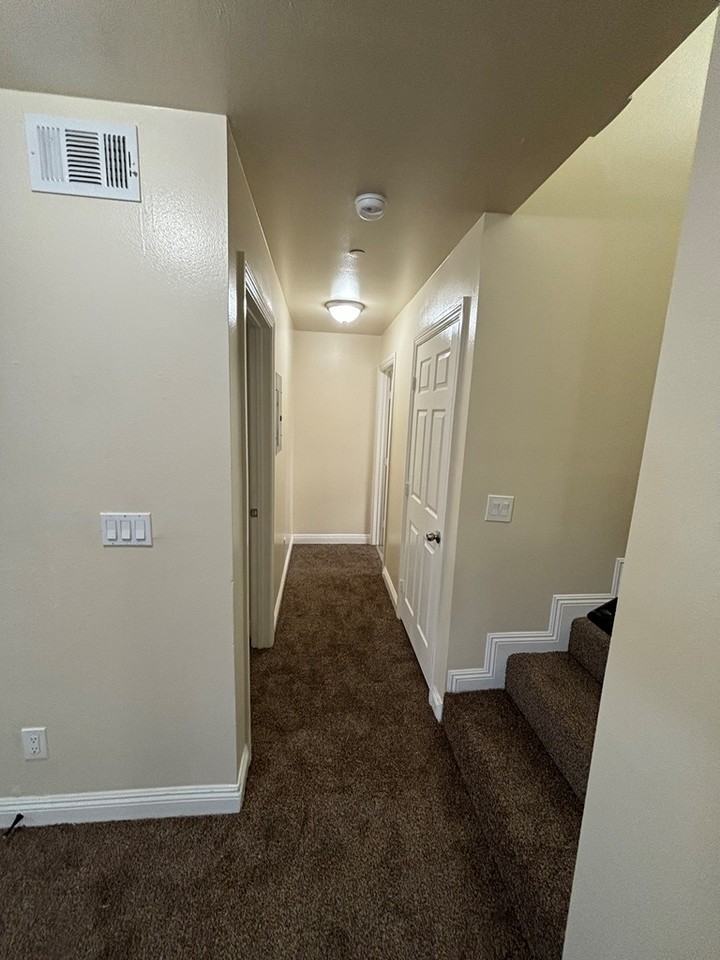 629 West 61st Street - Photo 7 of 18