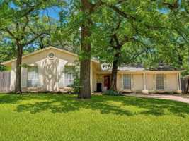 featured image of 2021 Jacqueline Dr