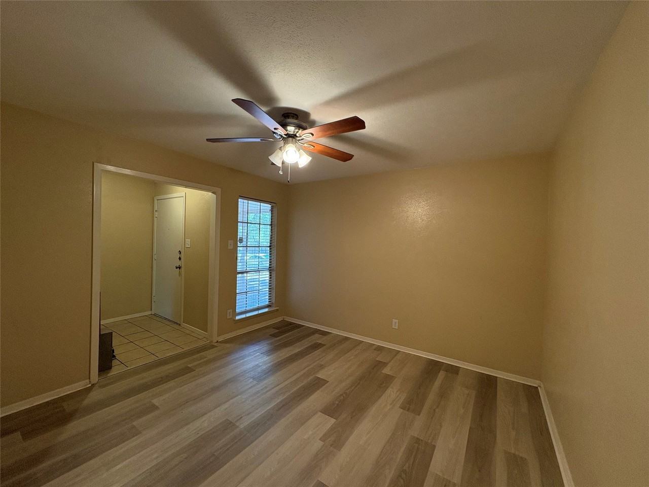 2021 Jacqueline Dr - Photo 2 of 20