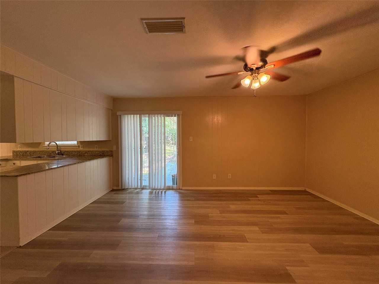 2021 Jacqueline Dr - Photo 4 of 20