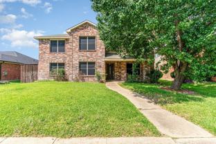 1810 Cedar Ridge Dr - Photo 1 of 1