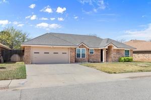 featured image of 3309 Edgemont Dr