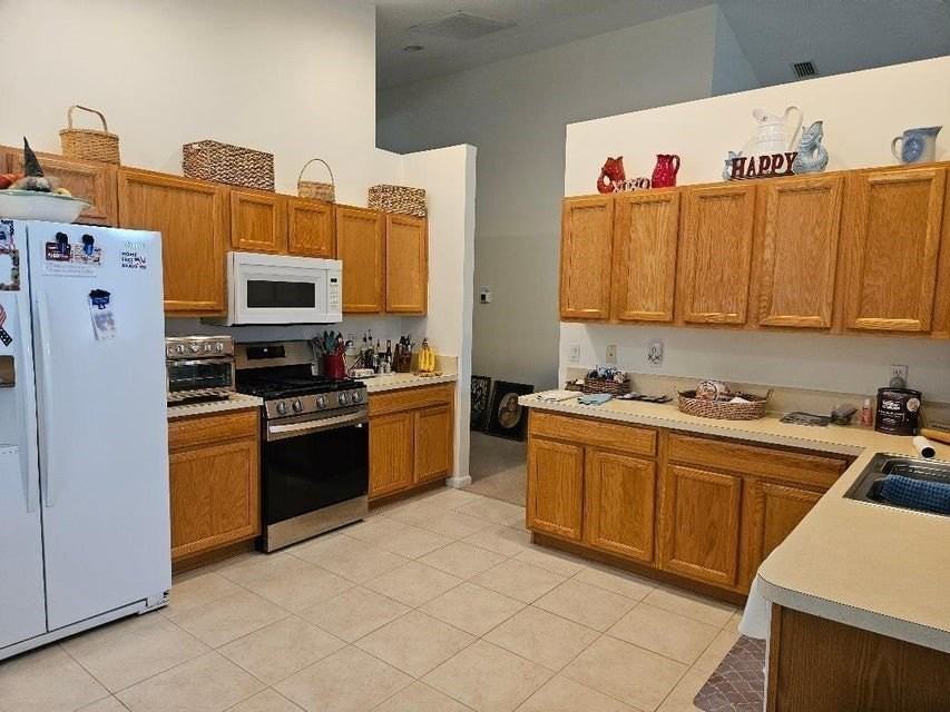 552 Calamondin Way Sw - Photo 3 of 13
